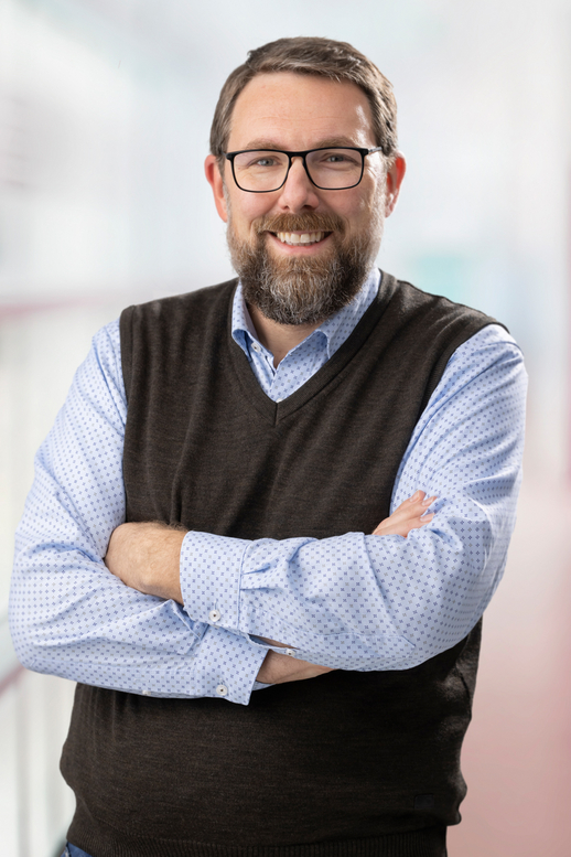 Prof. Dr. Olaf Groß