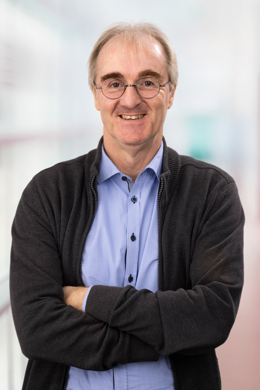 Prof. Dr. Bernd Fakler